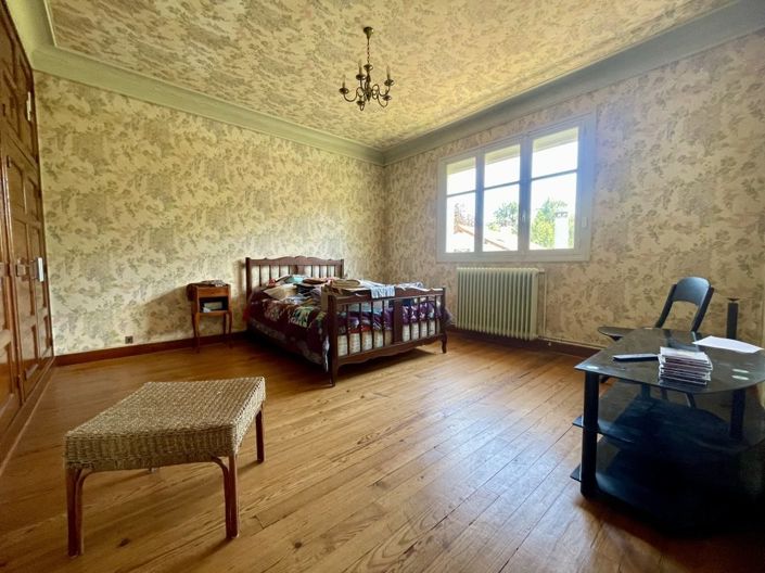 Image No.27-5 Bed House for sale