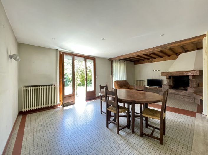 Image No.3-5 Bed House for sale