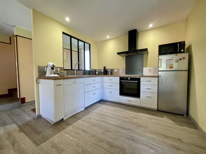 Image No.5-5 Bed House for sale
