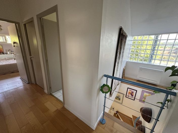 Image No.11-House for sale