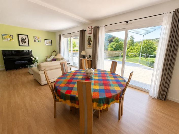Image No.3-House for sale