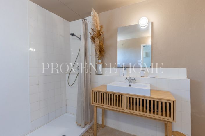 Image No.17-3 Bed House for sale