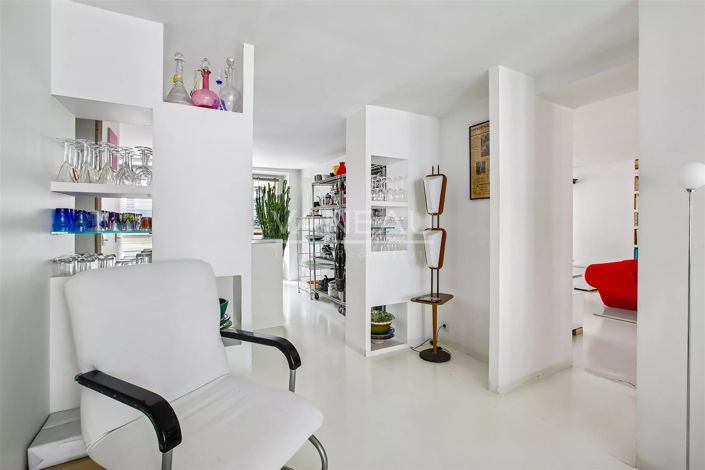 Image No.2-Appartement de 2 chambres à vendre à Paris