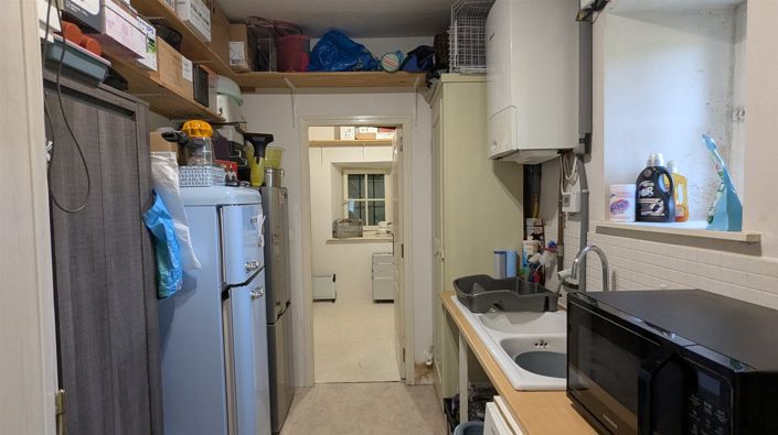 Image No.22-3 Bed House for sale