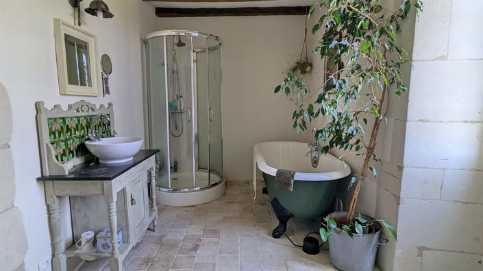 Image No.33-3 Bed House for sale
