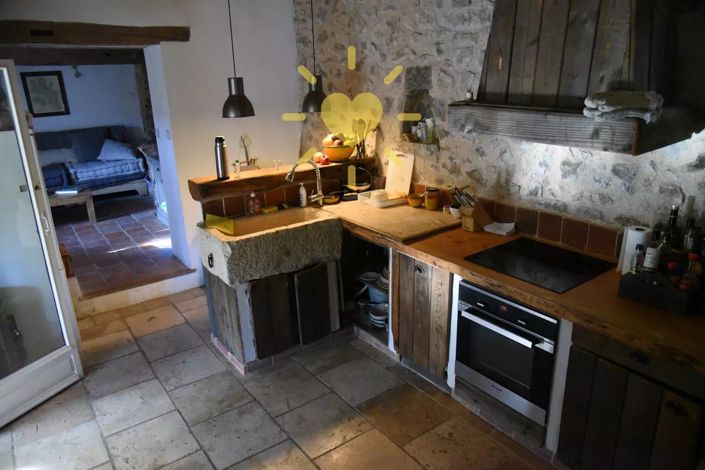 Image No.9-2 Bed House for sale