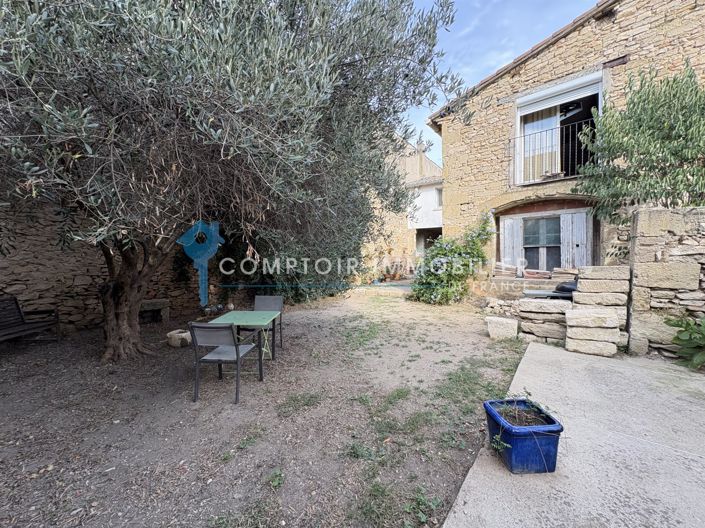 Image No.2-4 Bed House for sale