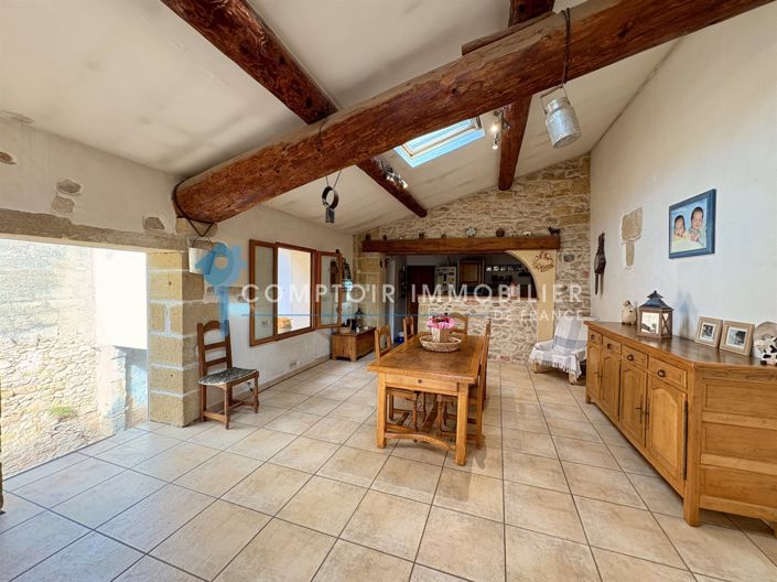 Image No.3-4 Bed House for sale