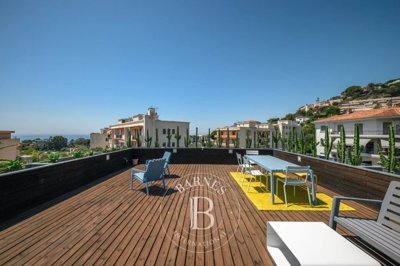 a8iijceb90411foy2