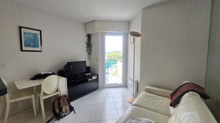 Image No.4-Appartement de 1 chambre à vendre à Saint-Raphael
