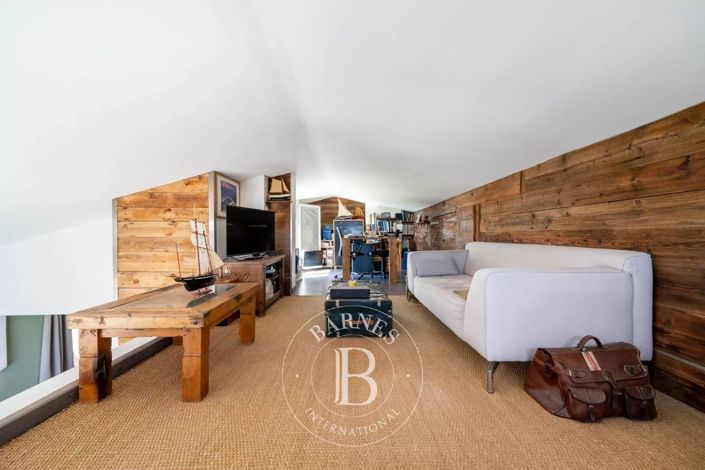 Image No.3-3 Bed Apartment for sale