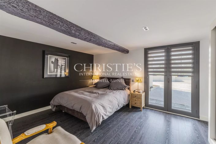Image No.15-4 Bed House for sale