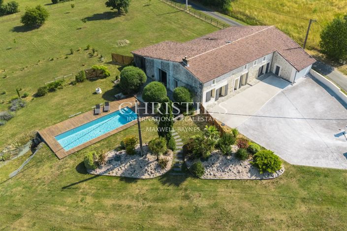 Image No.2-4 Bed House for sale
