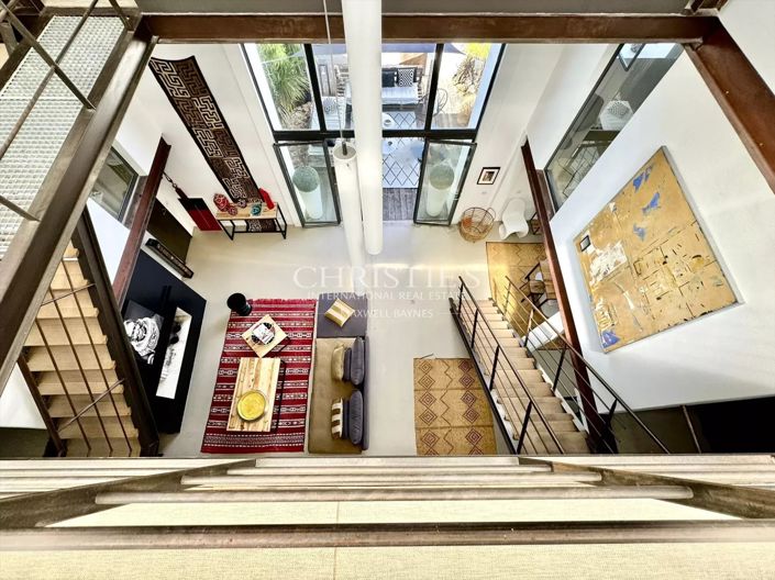 Image No.24-4 Bed House for sale