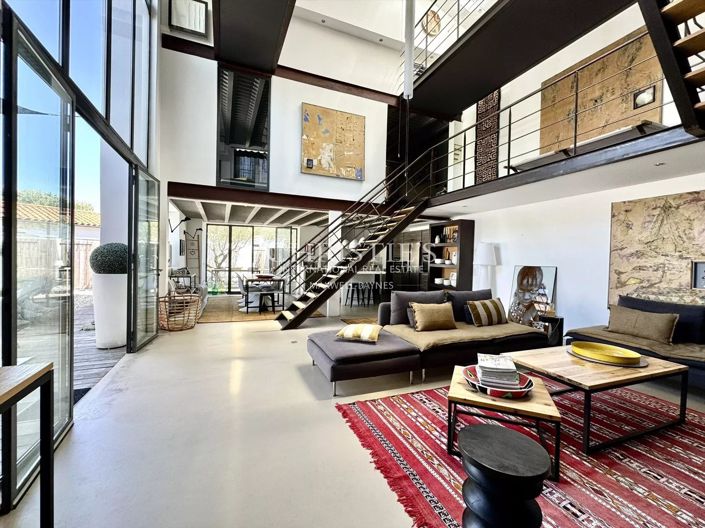Image No.4-4 Bed House for sale