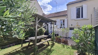 1 - Brou-sur-Chantereine, House