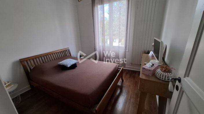 Image No.9-2 Bed House for sale