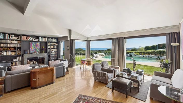 Image No.3-5 Bed House for sale