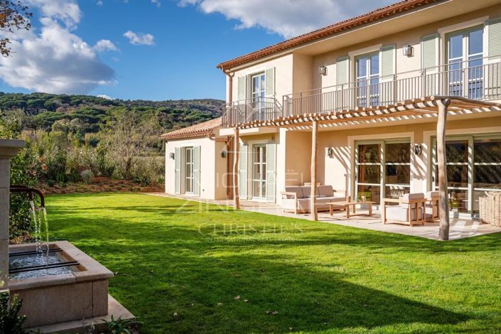 Image No.2-5 Bed House for sale