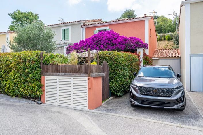 Image No.7-3 Bed House for sale