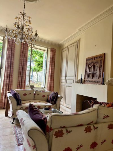 Image No.19-3 Bed House for sale