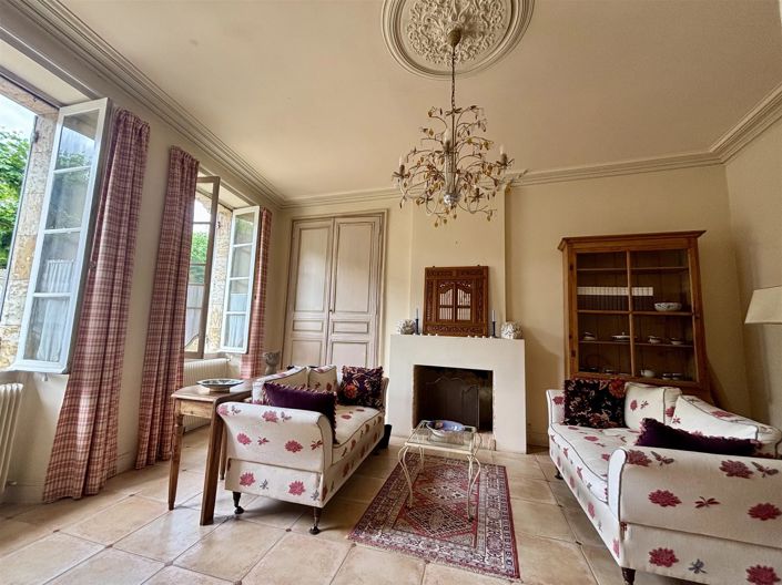Image No.3-3 Bed House for sale