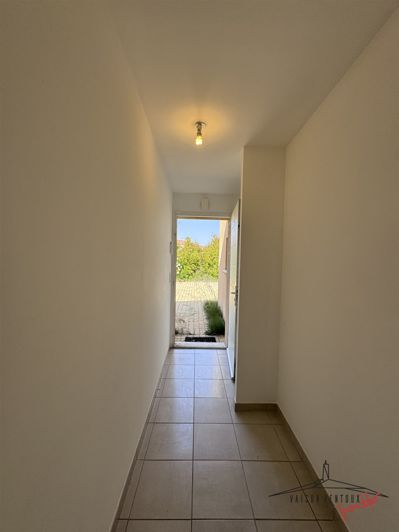 Image No.16-3 Bed House for sale