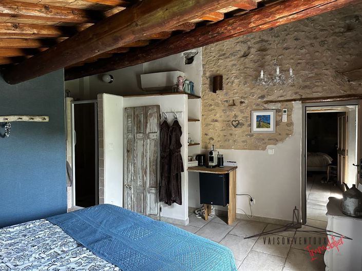 Image No.20-5 Bed House for sale