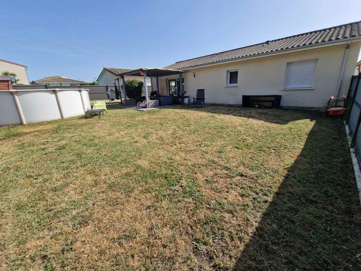 Image No.3-3 Bed House for sale