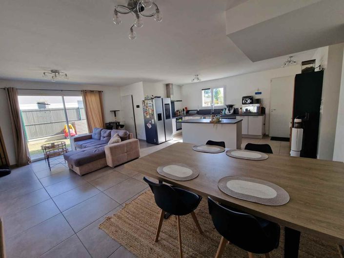 Image No.5-3 Bed House for sale