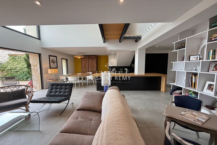 Image No.5-3 Bed House for sale