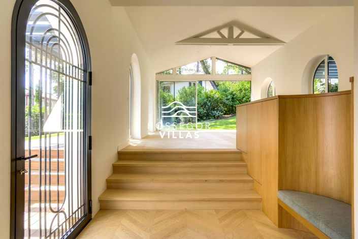 Image No.10-6 Bed House for sale