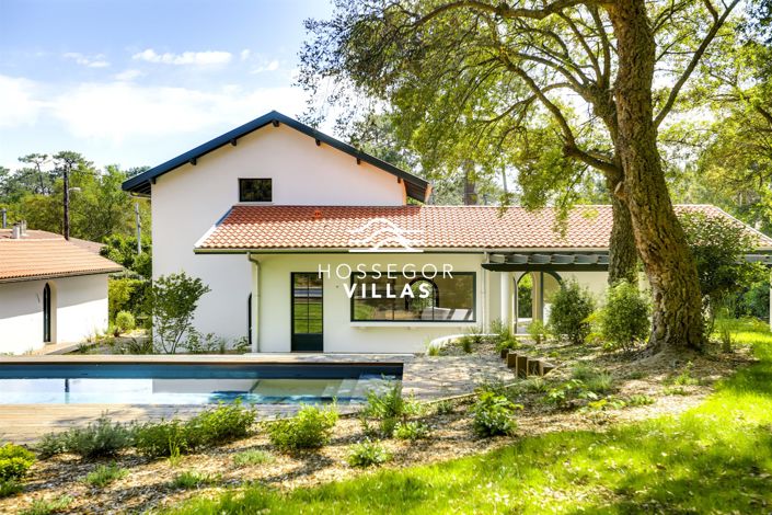 Image No.3-6 Bed House for sale