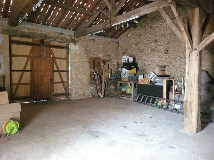 Image No.9-3 Bed House for sale