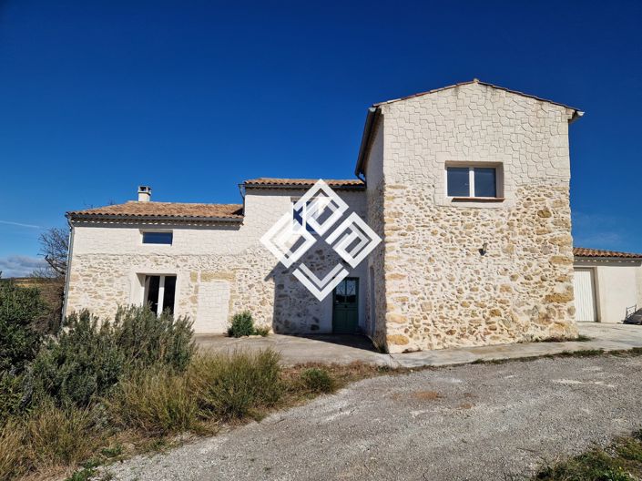 Image No.10-5 Bed House for sale