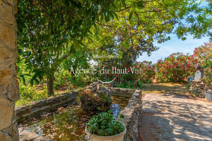 Image No.20-7 Bed House for sale
