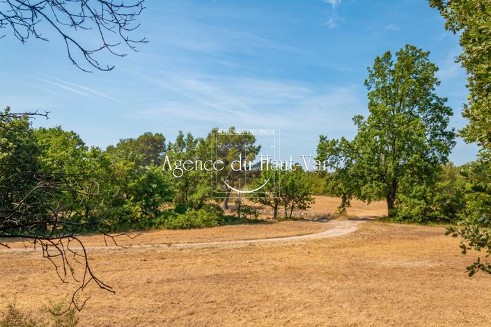 Image No.41-7 Bed House for sale
