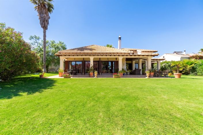 Image No.2-5 Bed House for sale