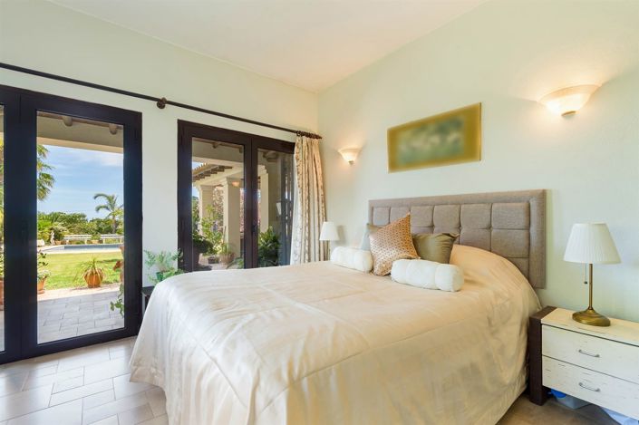 Image No.21-5 Bed House for sale
