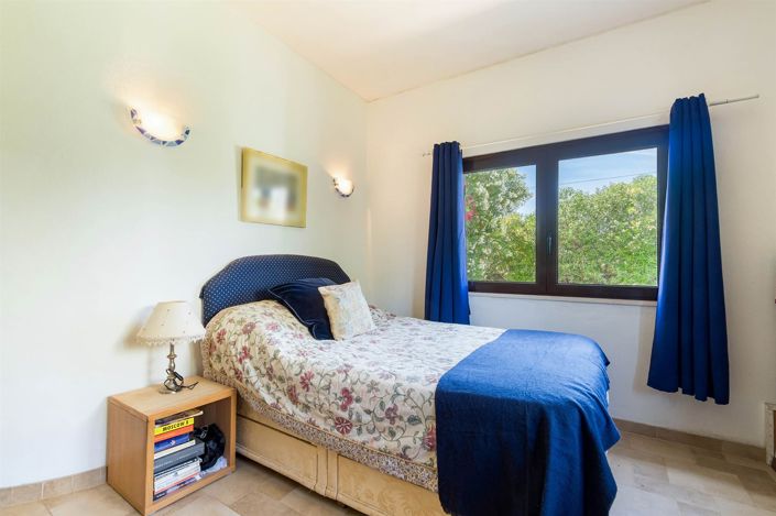 Image No.27-5 Bed House for sale
