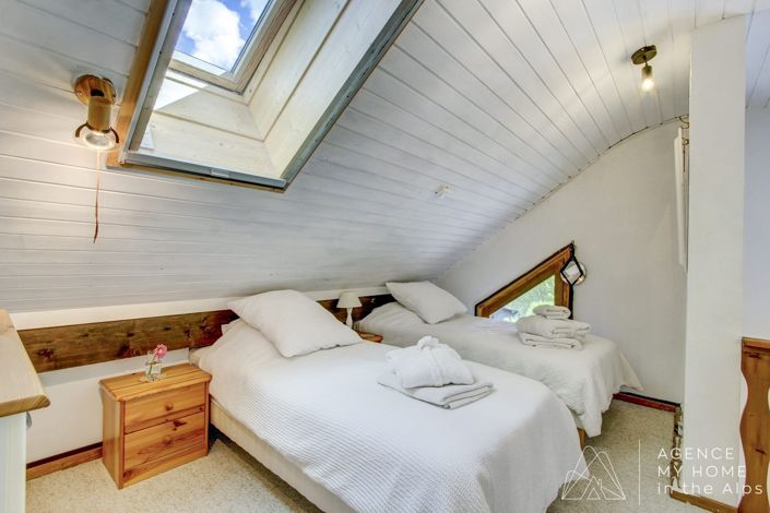 Image No.24-2 Bed Apartment for sale