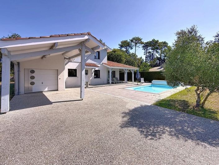 Image No.15-4 Bed House for sale