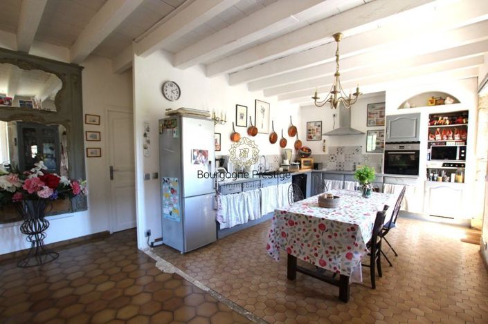 Image No.11-4 Bed House for sale