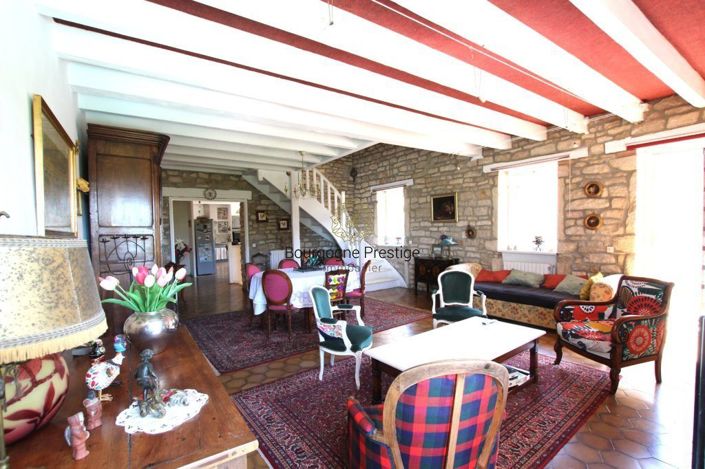 Image No.12-4 Bed House for sale
