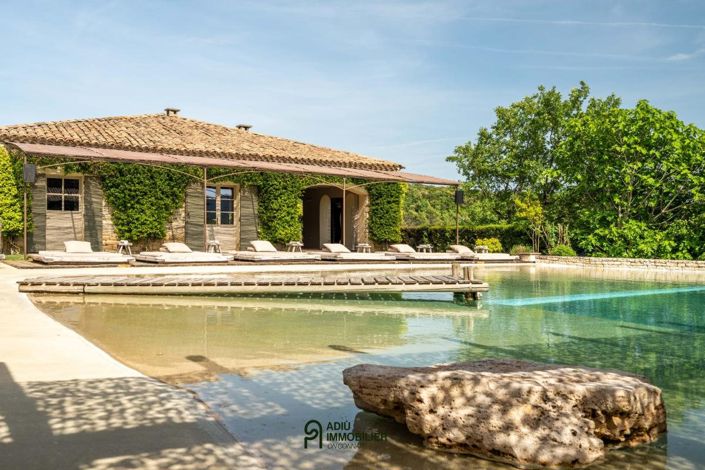 Image No.8-10 Bed House for sale