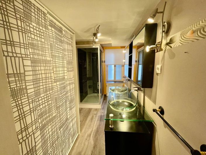 Image No.14-4 Bed House for sale