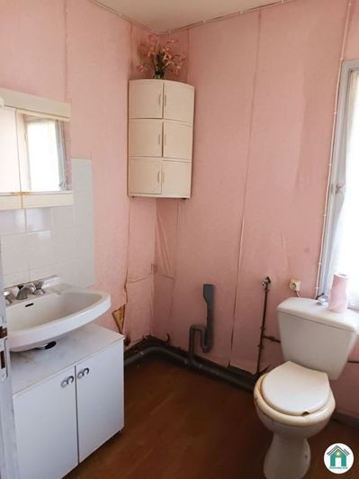 Image No.5-3 Bed House for sale