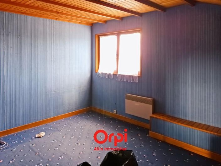 Image No.24-5 Bed House for sale