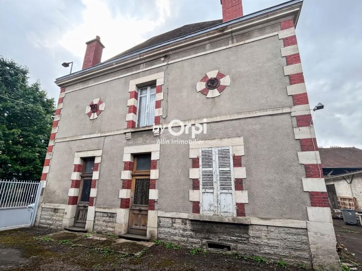 Image No.7-Propriété à vendre à Montluçon