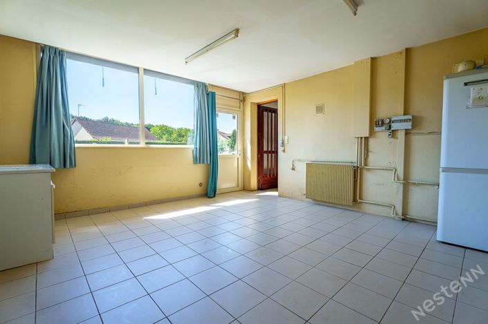 Image No.11-3 Bed House for sale